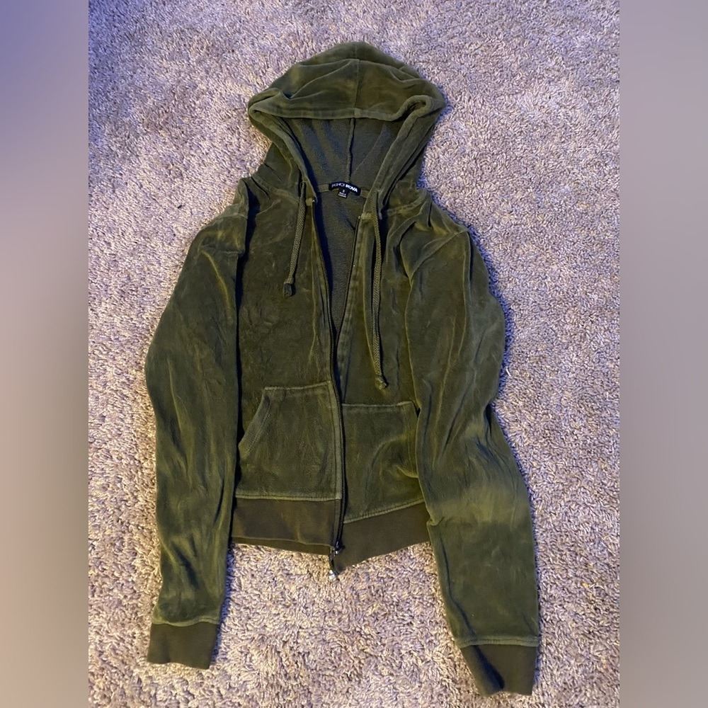 fashion nova zip up